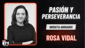 Rosa Vidal en Portada del podcast NTY. Aparece un cassette con los colores de News To You y el nombre del invitado y título del podcast en neón.
