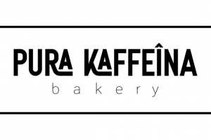 Logotipo de Pura Kaffeína, una empresa asociada a NTY donde puedes encontrar su app en sus restaurantes de Madrid.